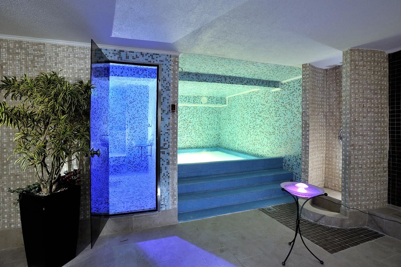 Отель Hotel Per Astra Пераст-33