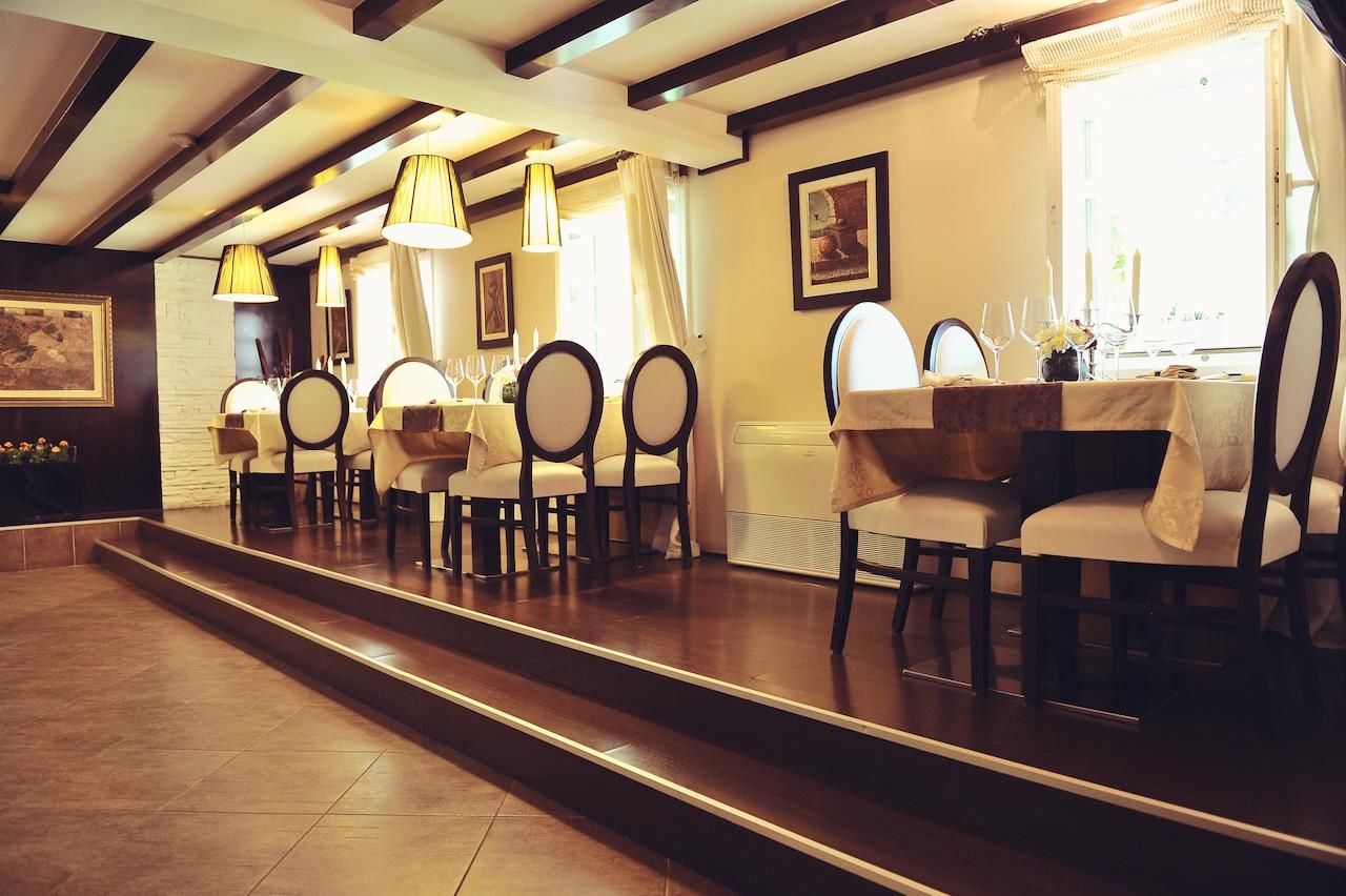 Отель Hotel Per Astra Пераст